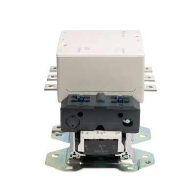 Контактор iPower CJX2-F 400A AC 220V Контактор iPower CJX2-F 400A AC 220V