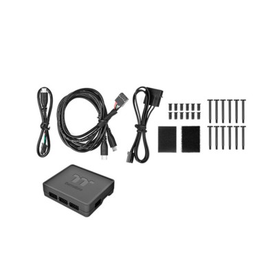 Кулер для компьютерного корпуса Thermaltake Riing Quad 12 RGB White (3-Fan Pack) Кулер для компьютерного корпуса Thermaltake Riing Quad 12 RGB White (3-Fan Pack)